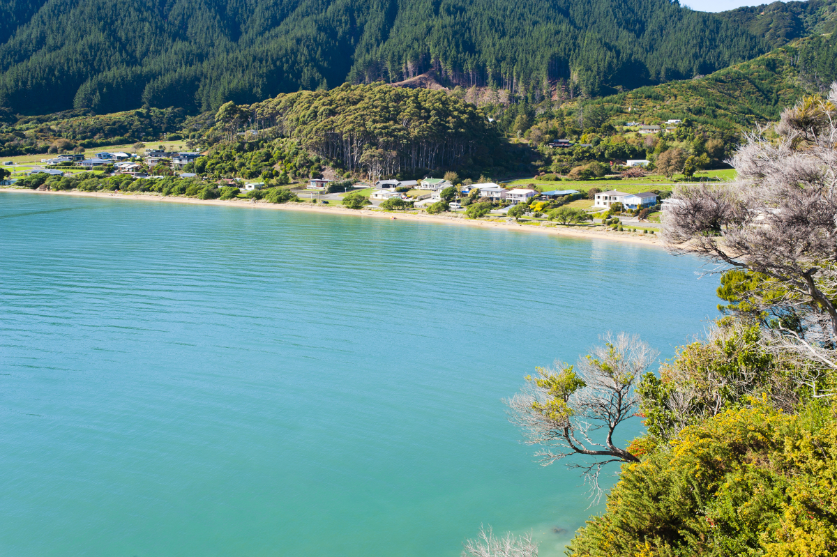 Golden Bay
