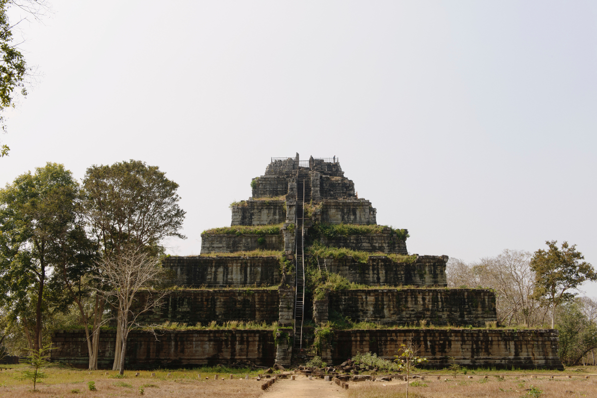 pyramide cambodgienne
